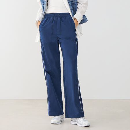 NIKE PANT JOGGER WIDE LEG WVN MARINEBLAUW/WIT DAMES