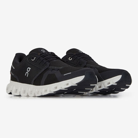 ON RUNNING CLOUD 6 ZWART/WIT HEREN