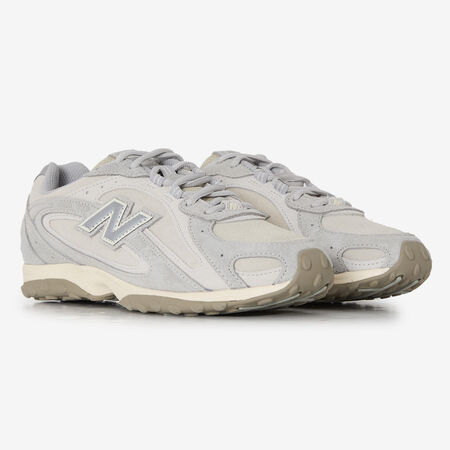 NEW BALANCE 204 204 SUEDE GRIJS/BEIGE DAMES