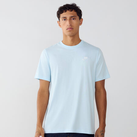 NIKE TEE SHIRT CLUB BLAUW/WIT HEREN