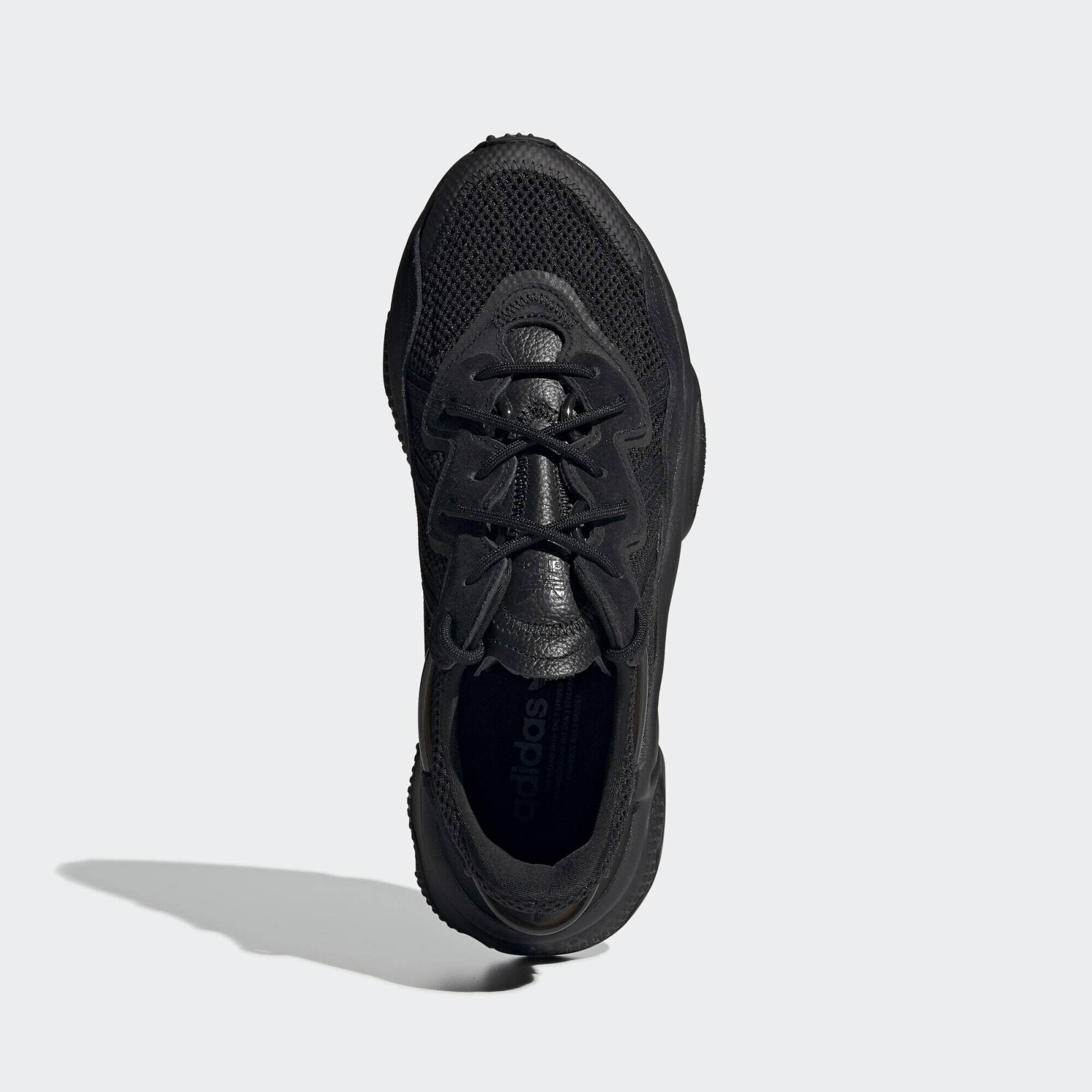 ADIDAS ORIGINALS OZWEEGO ZWART SNEAKERS HEREN Courir