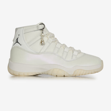 JORDAN AIR JORDAN 11 RETRO BEIGE DAMES