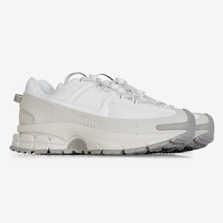 NIKE zoom vomero ZOOM VOMERO ROAM WIT/BEIGE HEREN
