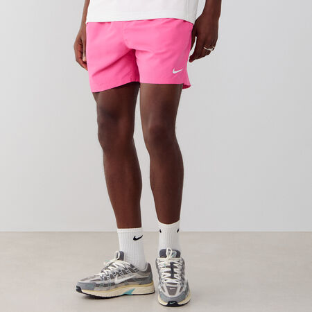 NIKE SHORT ESSENTIAL SWIM ROZE/WIT HEREN