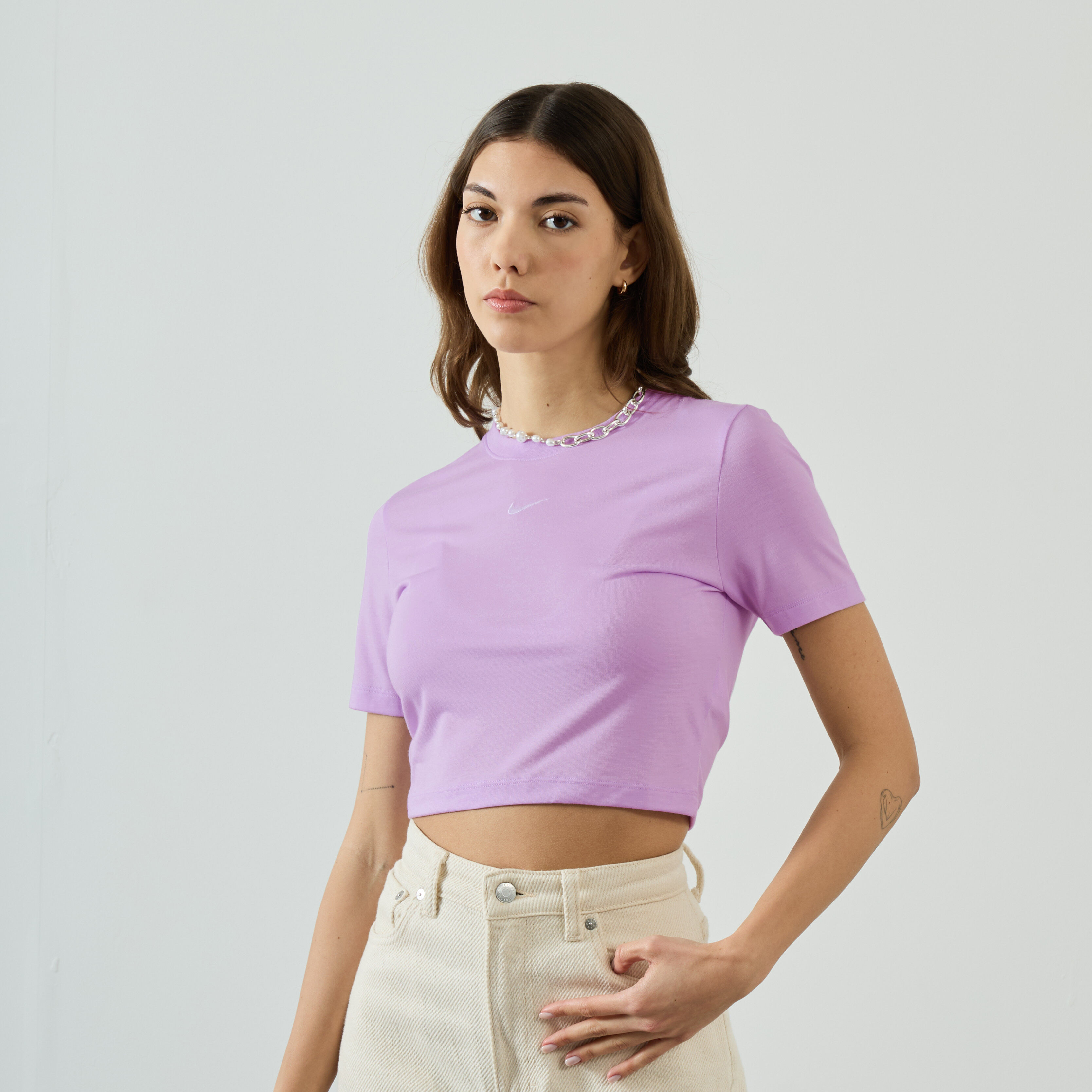 NIKE TOP CROP SLIM LILA WIT T SHIRT DAMES Courir