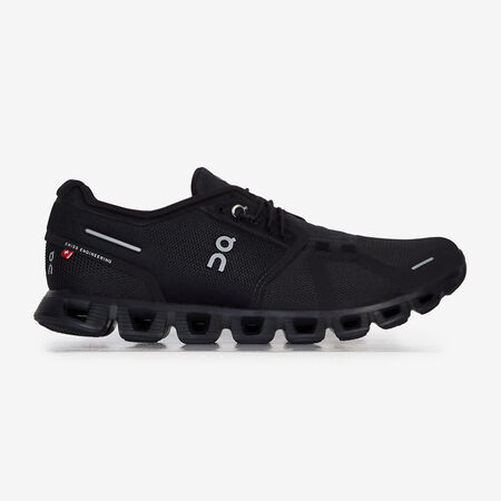 ON RUNNING CLOUD 5 ZWART HEREN