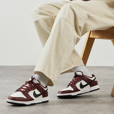 DUNK LOW : WIT/BORDEAUXROOD