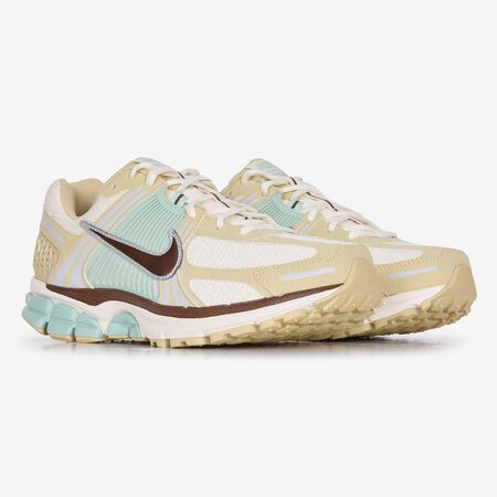 NIKE zoom vomero ZOOM VOMERO 5 BEIGE/BORDEAUXROOD HEREN