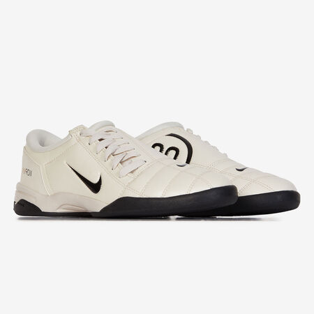 NIKE TOTAL 90 PATENT BEIGE DAMES