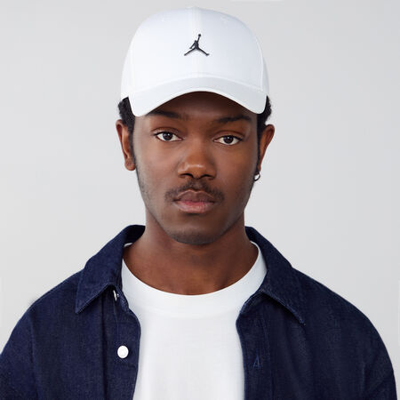 JORDAN CASQUETTE RISE METAL JUMPMAN WIT HEREN