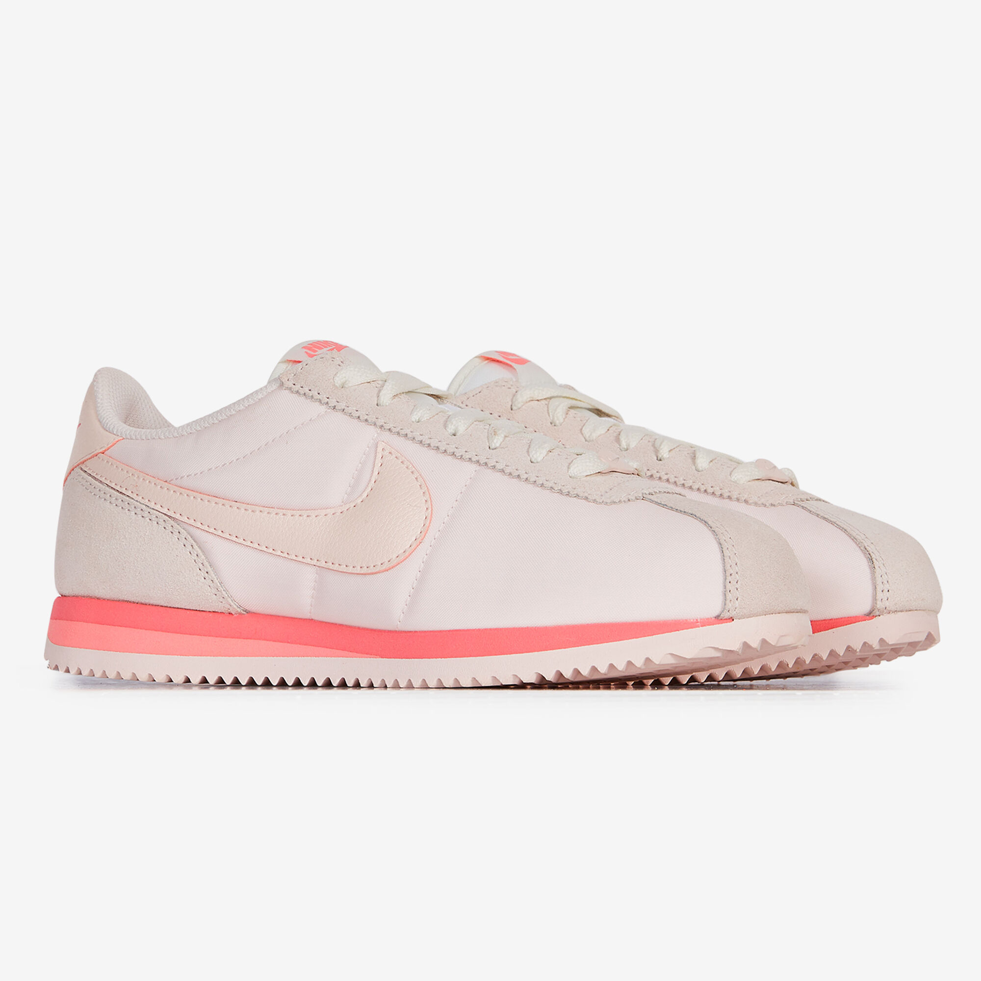 NIKE CORTEZ NYLON ROZE ROOD SNEAKERS DAMES Courir