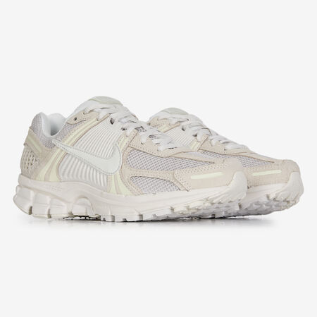 NIKE zoom vomero ZOOM VOMERO 5 BEIGE DAMES
