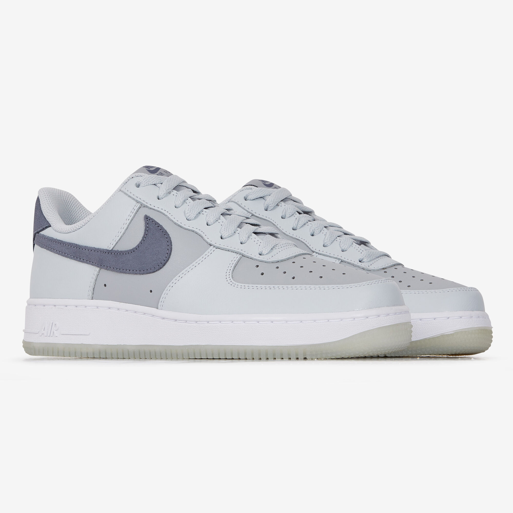 NIKE AIR FORCE 1 LOW GRIJS SNEAKERS HEREN Courir