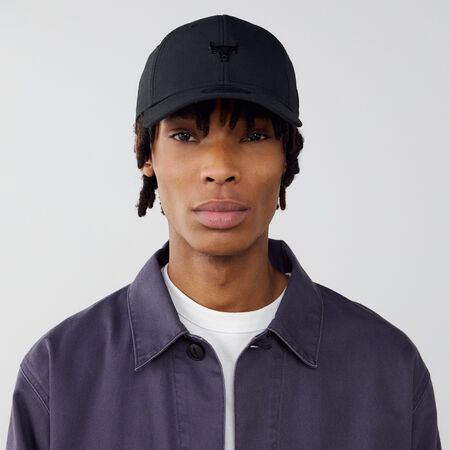 NEW ERA 9FORTY CHICAGO BULLS PIN ZWART HEREN