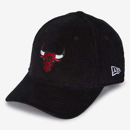 NEW ERA 9FORTY MC CHICAGO BULLS CORD ZWART/ROOD HEREN
