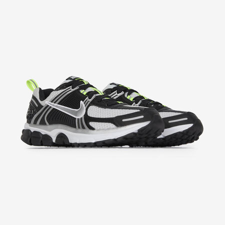 NIKE zoom vomero ZOOM VOMERO 5 ZWART/ZILVER JUNIOR