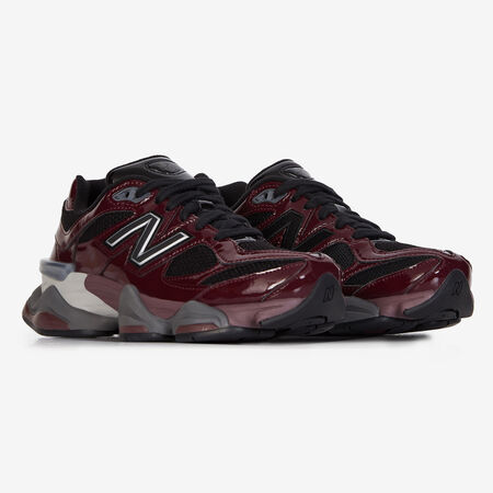 NEW BALANCE 9060 9060 PATENT BORDEAUXROOD DAMES