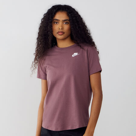 NIKE TEE SHIRT CLUB BRUIN/WIT DAMES