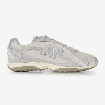 NEW BALANCE 204 204 SUEDE GRIJS/BEIGE DAMES