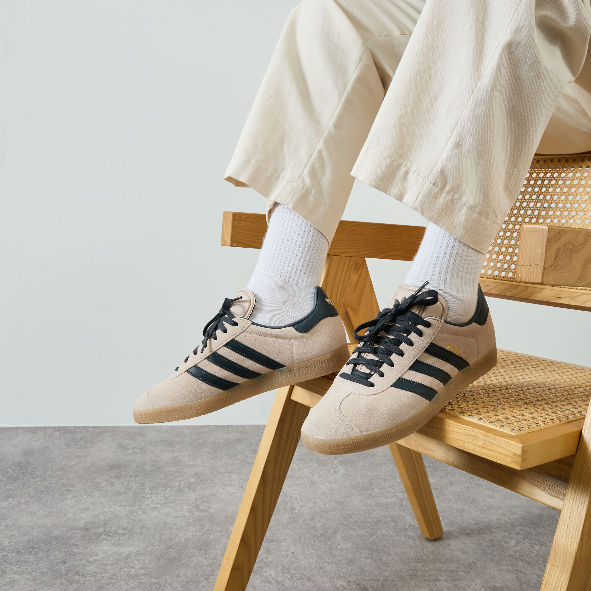 Adidas originals sale gazelle shoes (b41662)