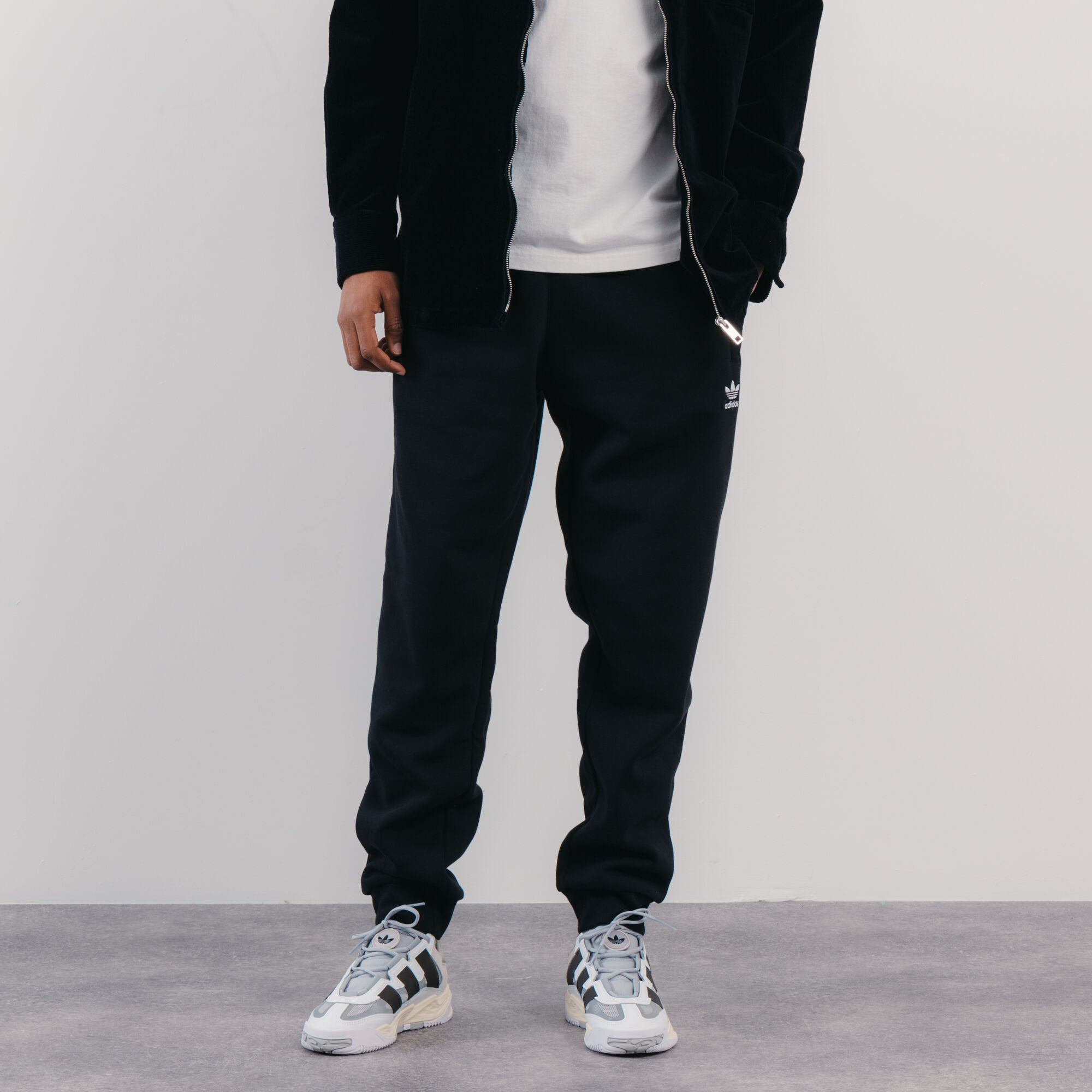 Adidas originals on sale trefoil jogger