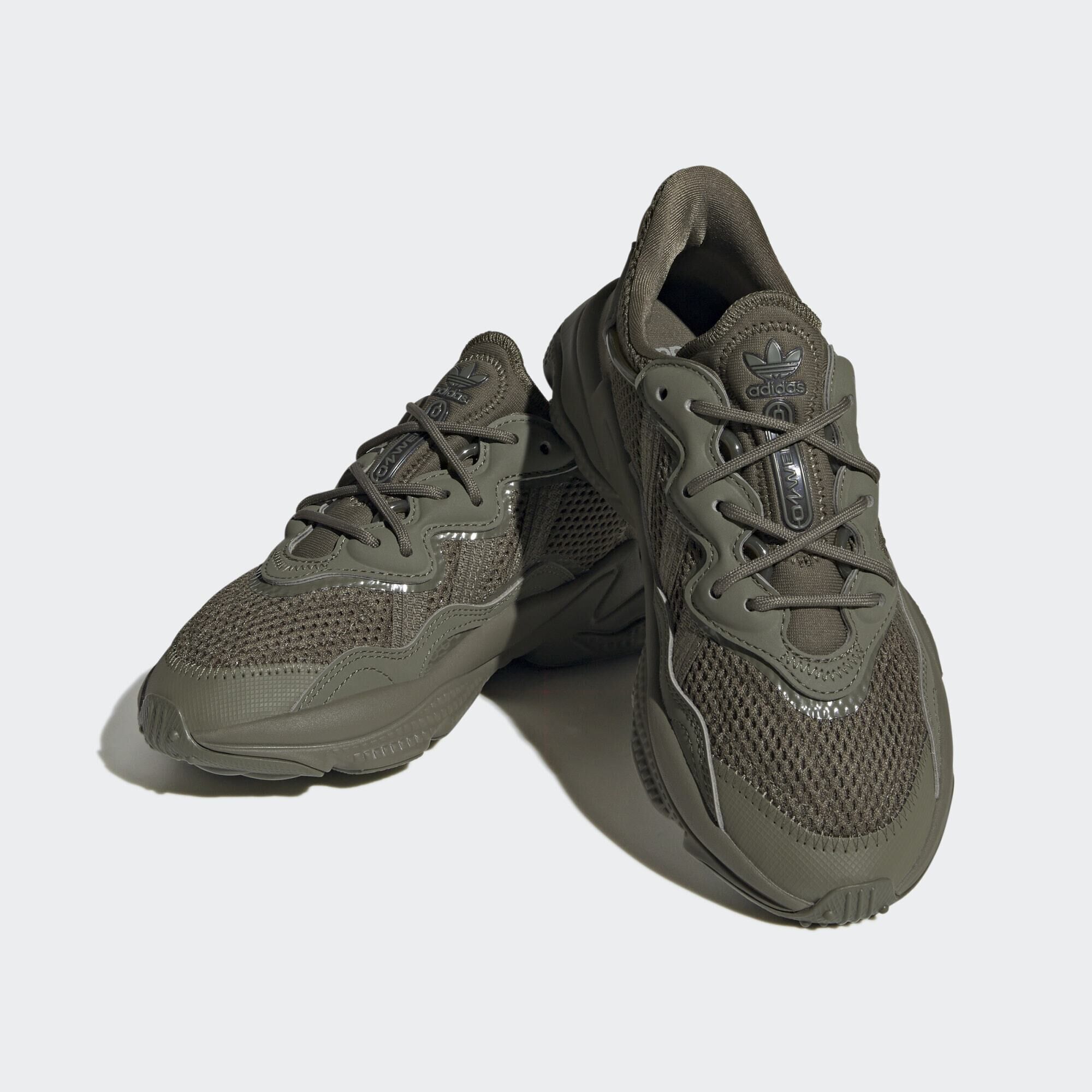 Adidas top ozweego courir