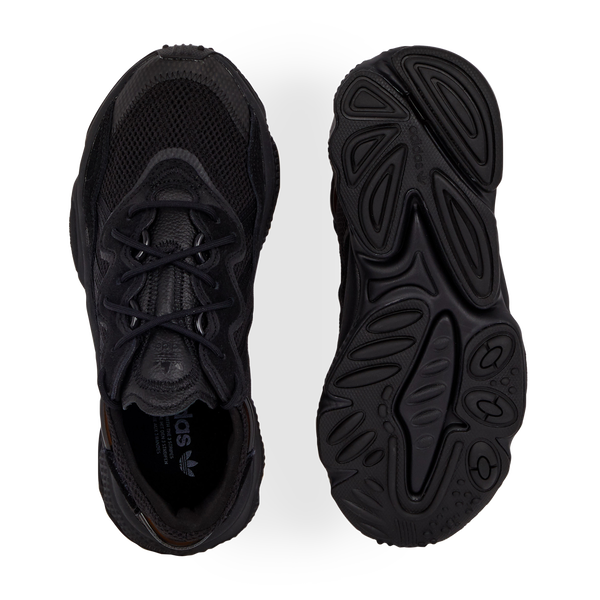 ADIDAS ORIGINALS OZWEEGO ZWART ZWART SNEAKERS HEREN Courir