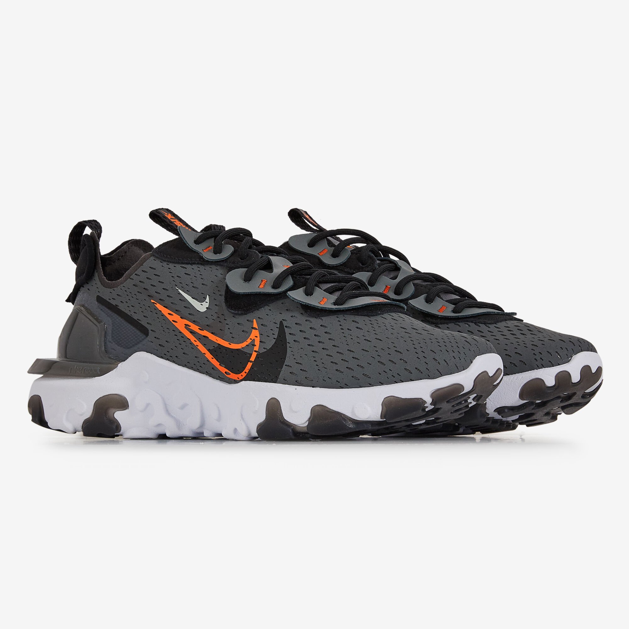 NIKE REACT VISION GRIJS ZWART SNEAKERS HEREN Courir