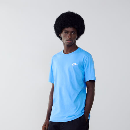 NIKE TEE SHIRT CLUB BLAUW/WIT HEREN