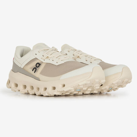 ON RUNNING CLOUDVISTA BEIGE/BRUIN DAMES