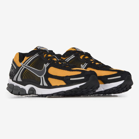 NIKE zoom vomero ZOOM VOMERO 5 ZWART/ORANJE HEREN