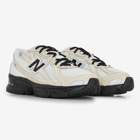 NEW BALANCE 740 740 WIT/ZWART DAMES