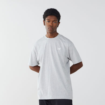NEW BALANCE TEE SHIRT SMALL LOGO ESSENTIALS GRIJS/WIT HEREN