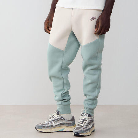 PANT JOGGER TECH FLEECE : BLAUW/BEIGE