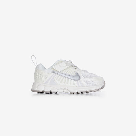 NIKE zoom vomero VOMERO 5 CF BEIGE/ZILVER BABY
