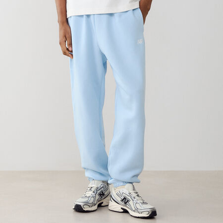 NEW BALANCE PANT JOGGER SMALL LOGO BLEU CIEL HEREN