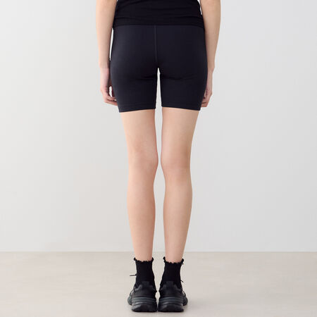 NIKE SHORT BIKER SWOOSH ZWART/WIT DAMES