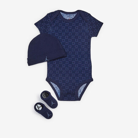 JORDAN 3 PC SET BODYSUIT HAT BOOTIE MONOGRAM MA BABY