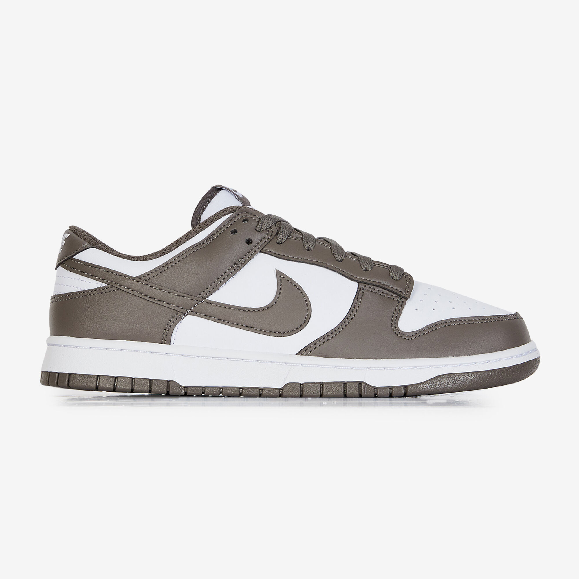 NIKE DUNK LOW WIT/GRIJS - SNEAKERS HEREN | Courir.nl