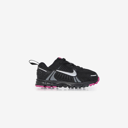 NIKE zoom vomero ZOOM VOMERO 5 ZWART/ROZE BABY