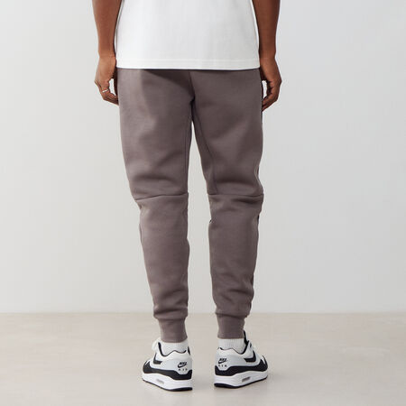 NIKE PANT JOGGER TECH FLEECE BRUIN/ZWART HEREN
