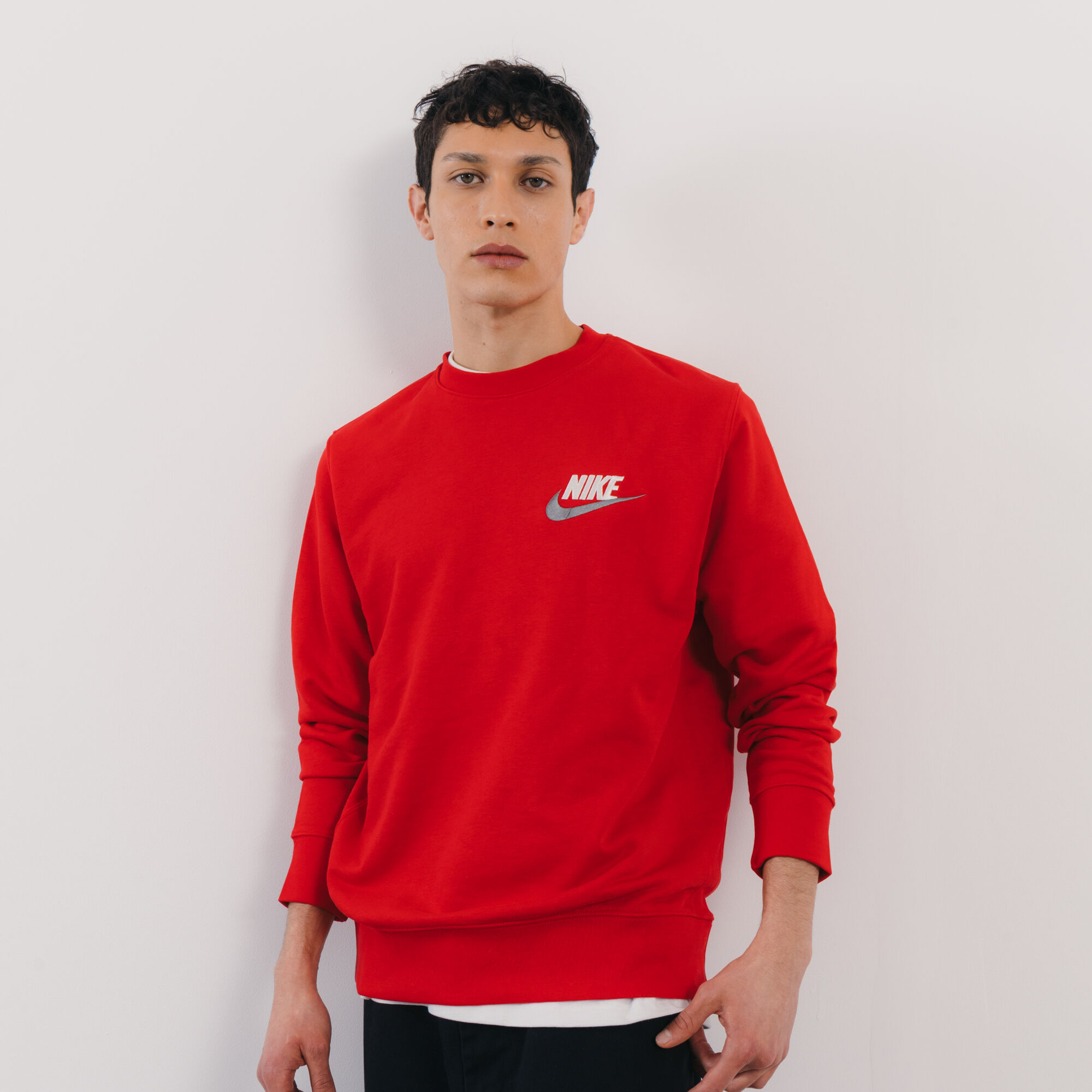 NIKE CREW CLUB SWEATSHIRT LBR ROOD TRUI HEREN Courir