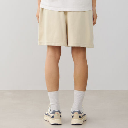 NIKE SHORT CLUB FLOW BEIGE/WIT HEREN