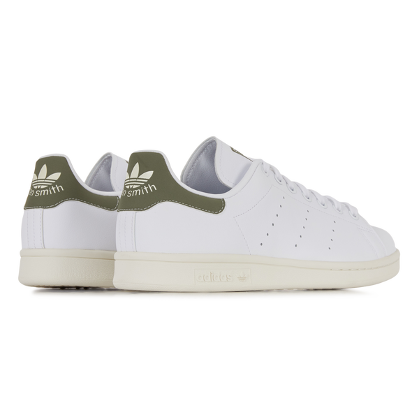 STAN SMITH