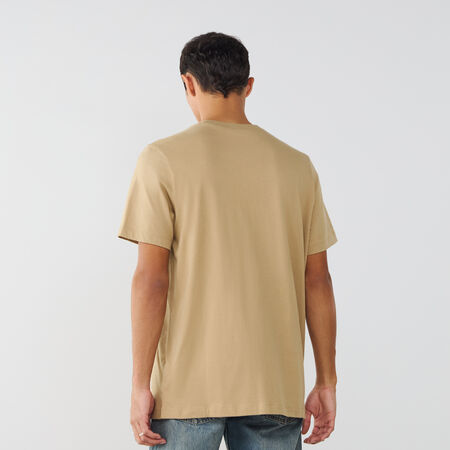 NIKE TEE SHIRT CLUB BRUIN/WIT HEREN