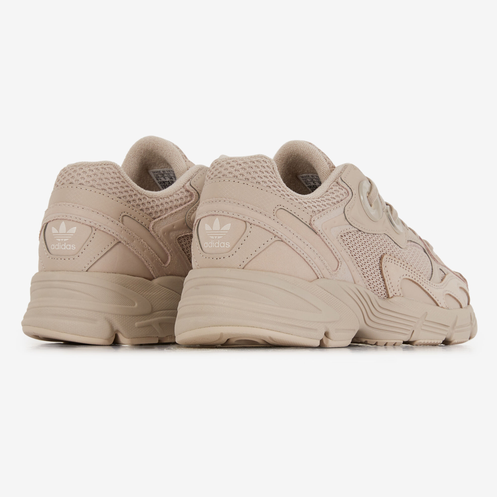 Beige hot sale monochrome adidas