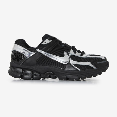 NIKE zoom vomero ZOOM VOMERO 5 CHROME ZWART/ZILVER DAMES