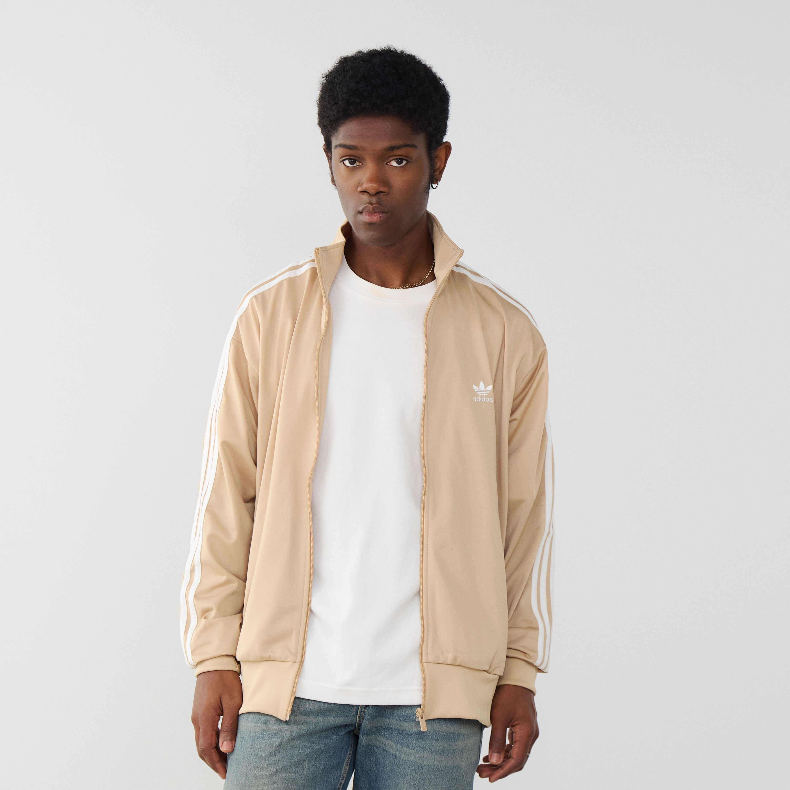 Adidas jassen heren beige hotsell