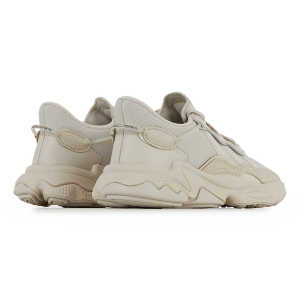 ADIDAS ORIGINALS OZWEEGO BEIGE BEIGE SNEAKERS DAMES Courir