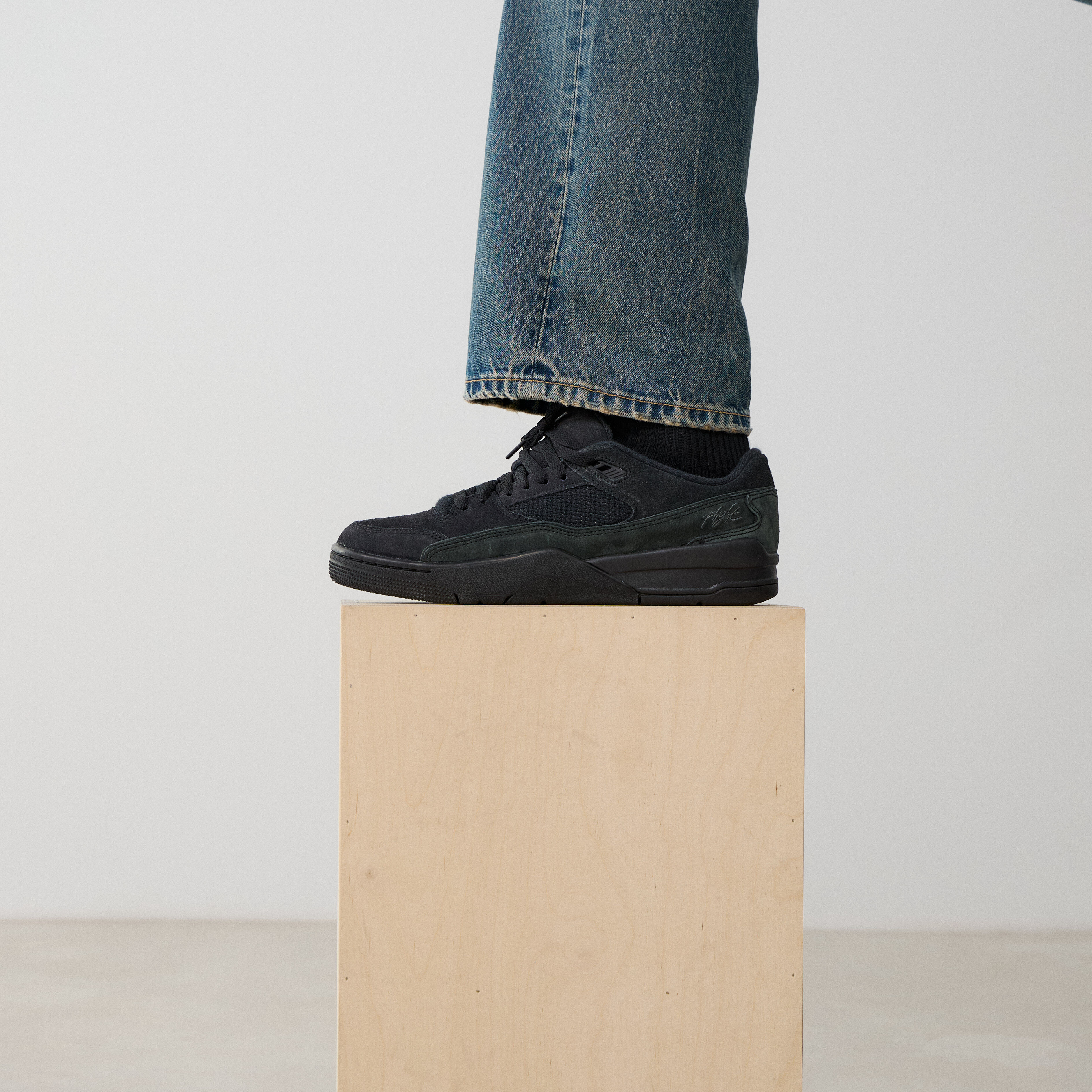 air jordan court black